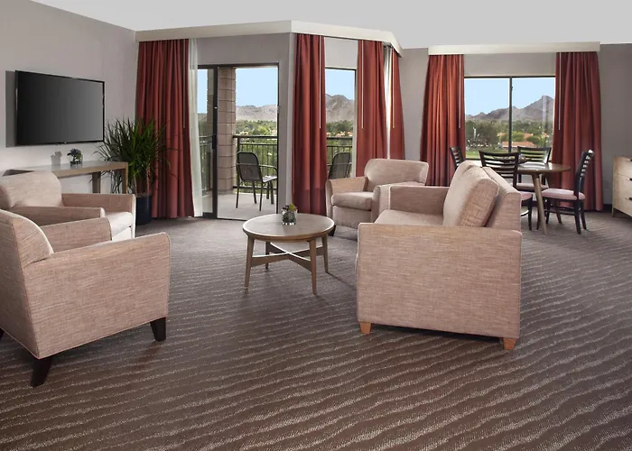 Embassy By Hilton Scottsdale Hotel