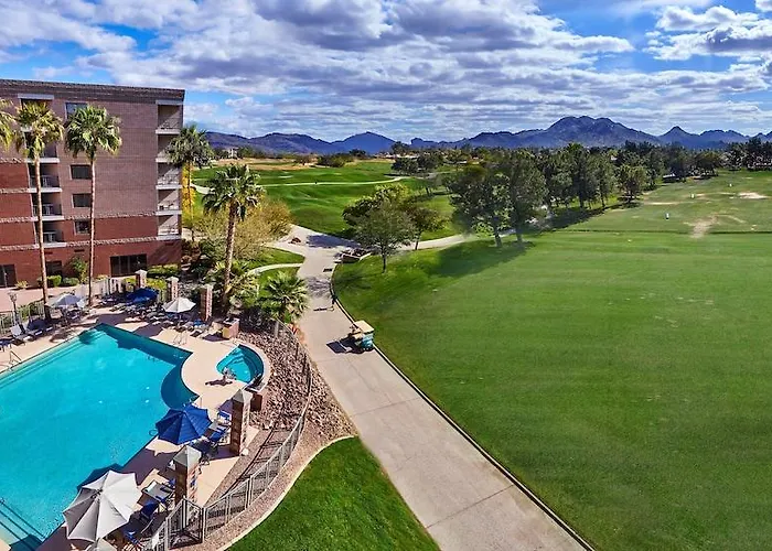 Hotel Embassy By Hilton Scottsdale 3*