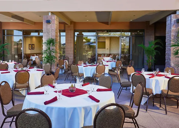 Embassy By Hilton Scottsdale 3* Phoenix