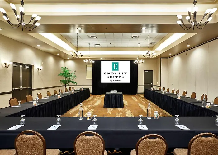 Embassy By Hilton Scottsdale