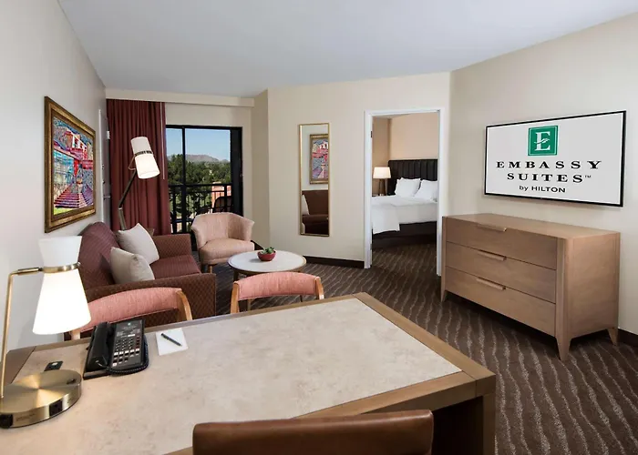 Embassy By Hilton Scottsdale Hotel 3*