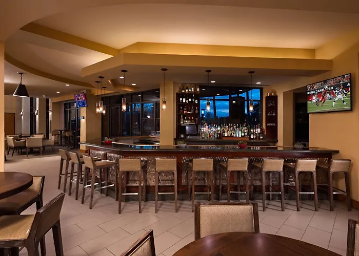 Hotel Embassy By Hilton Scottsdale 3*