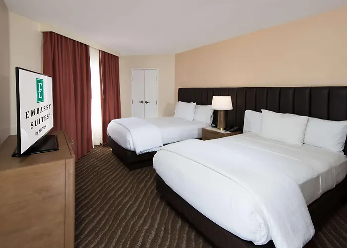 Embassy By Hilton Scottsdale Hotel