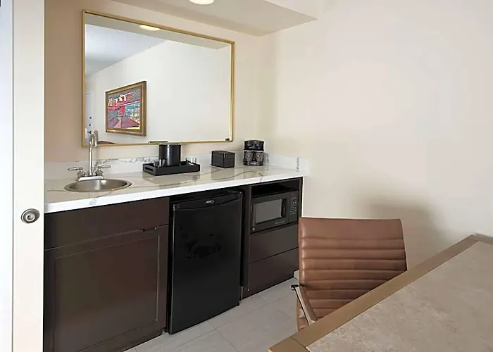 Embassy By Hilton Scottsdale Hotel Phoenix