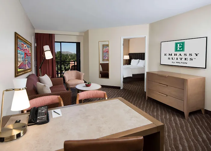 Hotel Embassy By Hilton Scottsdale